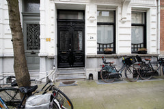 Private ideal and idyllic one room appartment covering the full top floor of an  Antwerp, Belgium Calm in the middle of the vibrant South District! Entire loft vacation rental 8965535