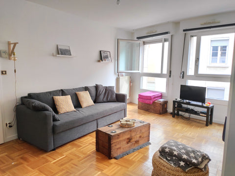 Appart de 45m2 agréable, au 3e étage dans résidence calme avec ascenseur, entour Lyon, France T2 confort idéalement situé à la Croix Rousse Entire rental unit vacation rental 18785567