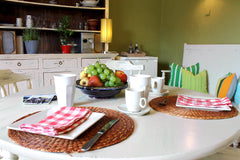 Central though quiet location. Spacious studio on upperfloor. Nice view from kit Gent, Belgium Large airy studio, central location Entire rental unit vacation rental 1018048