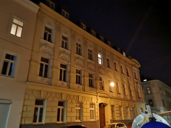 Spacious recently renovated apartment on ground floor of turn of the century bui Vienna, Austria Entire flat near Schonbrunn Palace Entire condo vacation rental 45934653