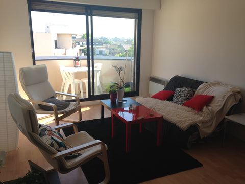 Appartement idéalement placé pour découvrir Bordeaux. <br />A 10 min en tram du  Bordeaux, France Appartement proche Tram Bordeaux Entire rental unit vacation rental 10465554