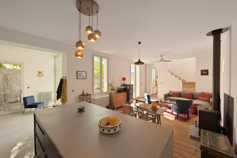 Our home is a city house with two floors, a terrasse and a garden of about 60m2. Bordeaux, France City house with garden and terrasse Entire townhouse vacation rental 34213114