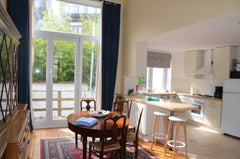Newly completely renovated apartment in st Gilles neighborhood close to beautifu Brussels, Belgium Spacious apartment in st Gilles close to Châtelain Entire rental unit vacation rental 8665162