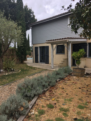 maison très agréable pour les familles avec enfants<br />situé en bout de rue av  maison entière 5 chambres et piscine Entire home vacation rental 49586957