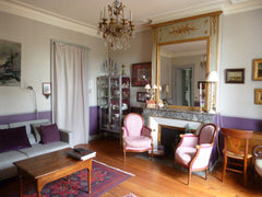 Parking de ville sécurisé offert   sur demande  à la réservation à 50m ,pour ce  Bordeaux, France Idéal pour profiter de Bordeaux Entire rental unit vacation rental 3333495