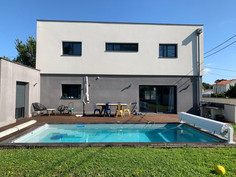 Profitez en famille de ce fabuleux logement avec piscine qui offre de bons momen Cenon, France Maison familiale avec piscine proche Bordeaux Entire villa vacation rental 51039464