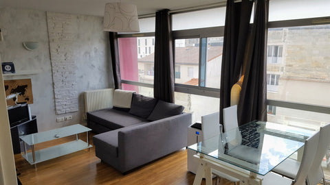 Nice and quiet flat in Chartrons district.<br />Really close to the famous Borde Bordeaux, France CHARTRONS Appartment Entire rental unit vacation rental 3204509