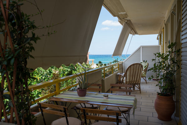 45 sq.m. bright two-room studio with sea view, 12-15 'from the center walk, 2' w Rethimnon, Greece Eftihia apartments by the sea! Entire condo vacation rental 12037273