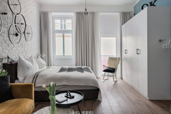 Dieses 38 Quadratmeter große, neu renovierte Apartment liegt zentral in einer si Vienna, Austria New VELO-City Center Apartment Entire rental unit vacation rental 29361019