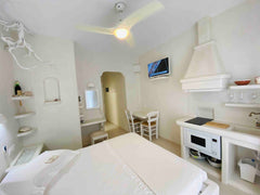 Deluxe studio on the top floor with nice view to the port /sea ,just 10 max minu Greece Milos vacation home/Deluxe studio/Sea view/Upfloor Cycladic home vacation rental 44011873