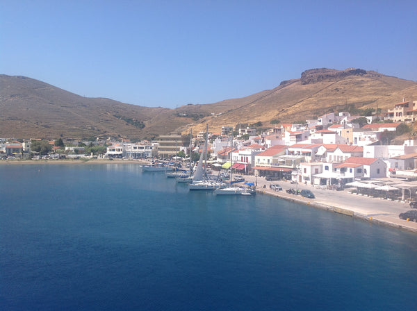 Hotel Karthea is located at the port,named Korissia.The old part of this village Egeo, Greece A stylish seaside hotel! Room in hotel vacation rental 13199881