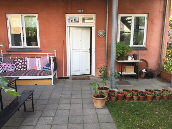 Lovely groundfloor apartment in Amager. <br /><br />Spacious and fully equipped   Lovely apartment near beach, airport and Metro Entire rental unit vacation rental 50367389