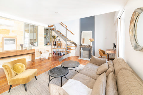 Magnifique appartement style loft T3 (90m2) dans le quartier résidentiel de Sain Bordeaux, France Superbe T3 style Loft - Garage & Patio - St Seurin Entire rental unit vacation rental 589108334737025752