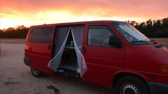 Nyd den komplette oplevelse af frihed og det simple liv i vores unikt hjemmebygg Copenhagen, Denmark Unik hjemmebygget campervan i København Camper/RV vacation rental 51757948