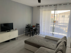 Appartement T2 avec grande chambre, salon avec canapé convertible et cuisine equ Pluméliau, France Apparemment T2 parking proche St Augustin Entire condo vacation rental 741079575195126436