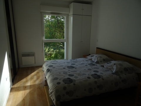 T2 dans une résidence calme située à Gradignan, à proximité de parcs arborés et  Gradignan, France 2 pièce à Gradignan Entire condo vacation rental 29296487