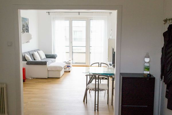 Our beautiful Apartment is located in a central area of Vienna. It was renovated Vienna, Austria Modern apartment with 2 balconies near Belvedere Entire rental unit vacation rental 37191705
