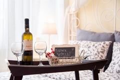 A romantic studio for two, ideally located, promises a pleasant stay in colourfu Thessaloniki, Greece Romantico- Downtown Entire rental unit vacation rental 22621000