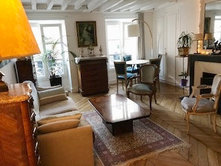 Appartement 2 pièces, charme de l'ancien ( 19 ème siècle) au 1 er étage, Paris 5 Paris, France Paris 5E- Appartement 2 pièces, charme de l'ancien Entire rental unit vacation rental 24850164