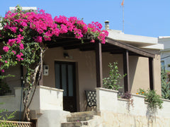 My place is close to the city centre, great views, and restaurants and dining. Y Chania, Greece Anni's studio in Halepa Entire rental unit vacation rental 14028806