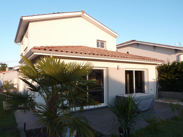 Villenave-d'Ornon, France Suite parentale Private room in home vacation rental 36891630