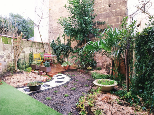 Petite chambre aménagée en rez-de-jardin d'une maison bordelaise. Les WC sont à  Bordeaux, France Studio centre de Bordeaux Entire rental unit vacation rental 42820476