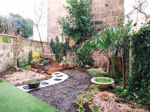 Petite chambre aménagée en rez-de-jardin d'une maison bordelaise. Les WC sont à  Bordeaux, France Studio centre de Bordeaux Entire rental unit vacation rental 42820476