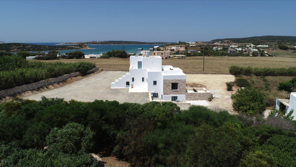 Stacy's Villa is a new house . It is designed for 10 adulds. It features 2 indep  Stacy's House 2 Entire home vacation rental 35981681