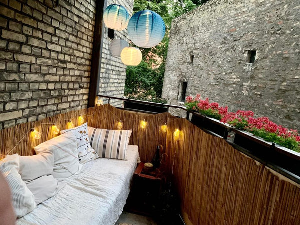 The 4 room apartment of 85 m2 is centrally located at the lakes, in the middle o Copenhagen, Denmark Rent a room in the middle of Copenhagen Private room in condo vacation rental 51042944