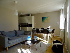 Appartement de 50m2 dans le centre de bordeaux à 2 pas de place Pey Berland. Rue Bordeaux, France Appartement spacieux proche du musée d’Aquitaine Entire rental unit vacation rental 28535869