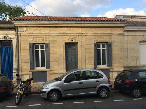 Echoppe double entièrement rénovée de 130m² avec 3 chambres, 2 salles-de-bain et Bordeaux, France Adorable échoppe rénovée de 130m² Entire townhouse vacation rental 6128095