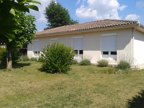 Idéalement située :<br />15 km de Bordeaux<br />40 km du Bassin d'Arcachon<br /> Saint-Médard-en-Jalles, France maison 130 m2 10 couchages Entire home vacation rental 3640643