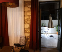 No cleaning fee! Newly renovated stone-built stylish apartment on two levels, pa Heraklion, Greece Quattro Domus 1 -apartment in historical townhouse Entire townhouse vacation rental 33678398