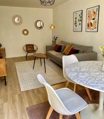 Venez découvrir ce logement de 45m² décoré avec goût et tout équipé. Le quartier  Superbe appartement grand T2 45m2 centre Chartrons Entire condo vacation rental 45053071