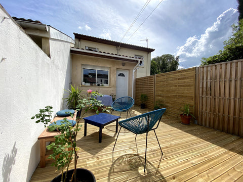 Une maison calme avec trois chambres à quelques minutes à pied de l'arrêt Jean J Bordeaux, France Agréable maison de ville  Bordeaux Bastide Entire townhouse vacation rental 636611478330467978