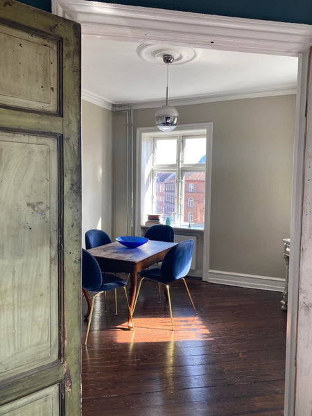 Lejligheden ligger i indre by tæt på alt, hvilket gør det nemt at planlægge dit   Smuk 3 værelses lejlighed i hjertet af København Entire condo vacation rental 598255019266055187