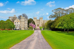 Small Group Tour with Entries to Windsor Castle & Stonehenge & Time in Bath  Private Tours and Travel Guide Europe London CITY London Destination Tour Europe London CITY London