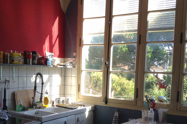 Grand T2 à coté d'un arrêt de tram, à 10mn du centre ville. Bordeaux, France Grand T2, à 2mn à pied d'un arrêt de tram. Entire rental unit vacation rental 18272337