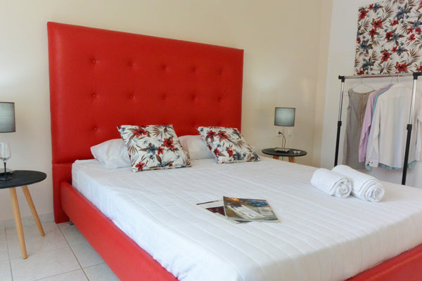 Our wonderful city studio includes 1 large comfortable double bed,ideal for one   Room 25 Chania City Entire rental unit vacation rental 43691892