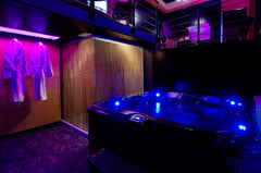 TOUT NOUVEAU! <br />Site internet mieuxqualhotel<br />Loueur professionnel super Bordeaux, France Mieuxqualhotel jacuzzi privatif La love room Entire serviced apartment vacation rental 53214512