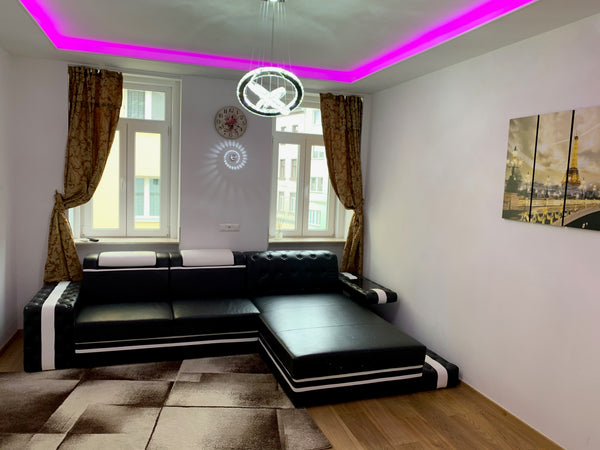 Newly refurbished rooms are now available,  complimentary Wi-Fi, luxury white co Vienna, Austria COLONY Apartment Family incl. free VESPA LX50 Entire rental unit vacation rental 40201698