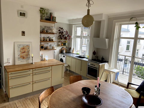 Perfect flat for a couple.<br />The apartment is located in a quiet residential  Copenhagen, Denmark Bright flat with large balcony Entire condo vacation rental 699060395224754226