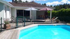 Grande villa familiale  de 180 m2  implantée dans un jardin de 1000m avec piscin Bordeaux, France villa avec piscine entre Bordeaux et l'océan Entire home vacation rental 19092614