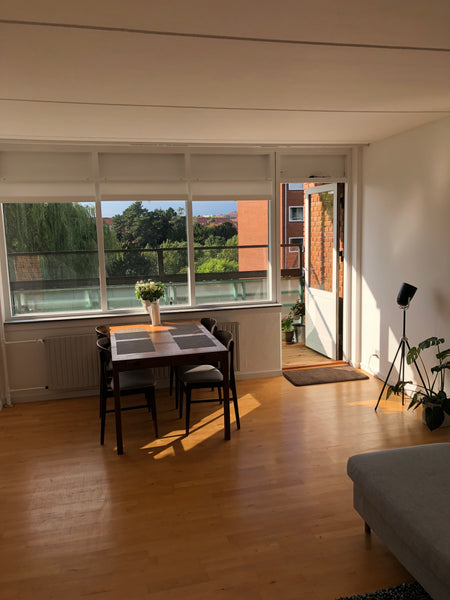 Welcome to our cozy home! Nice large 4th floor apartment near public transport w Copenhagen, Denmark Cool penthouse with large balcony! Entire rental unit vacation rental 21863109