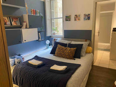 Nous vous invitons avec plaisir dans la chambre d'Arthur qui a sa propre salle d Bordeaux, France 🦋Chambre cosy 50 mètres des quinconces🦋 Private room in rental unit vacation rental 52459863