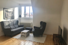 Newly renovated, first time occupancy in April 2019!<br /><br />The apartment is Berlin, Germany 8th district: 4 Rooms, bright, quiet, garden Entire rental unit vacation rental 33494402