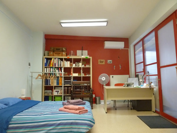 The studio is air-conditioned, weelchair-accessible, and can accommodate up to t Athens, Attica, Greece Konstantinos' resting place for travelers Private room in condo vacation rental 6881456
