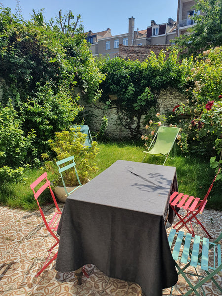 Grande maison typiquement bruxelloise beaucoup de caractère (hauts plafonds, mou Brussels, Belgium Maison avec jardin très bien située Entire townhouse vacation rental 3274198