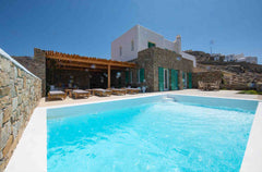 PANORAMIC LOCATION, SUNSET SEA VIEWS, PRIVATE POOL<br />Villa Joy is a brand-new Greece Villa Joy, Sunset sea views Cycladic home vacation rental 40247297