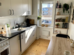 Cozy 2-room apartment with sunny balcony! <br /><br />My 45m2 light apartment is Copenhagen, Denmark Cozy 2-room apartment in Nordvest w. Metro nearby Entire condo vacation rental 52541248